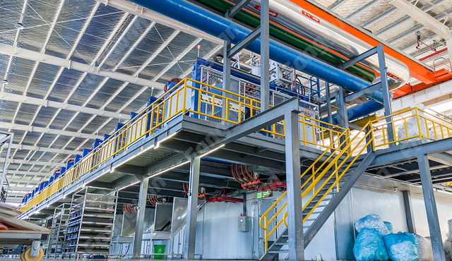 EPP泡沫成型机工厂实景